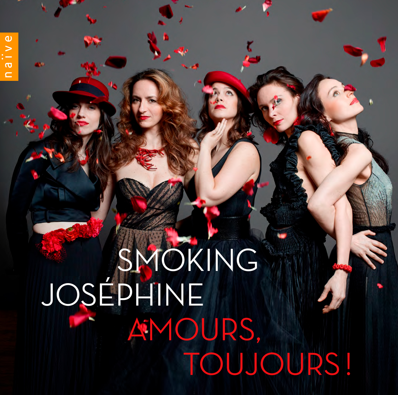 Thibault Stipal - Photographe - Smoking Josephine - Naïve - 1